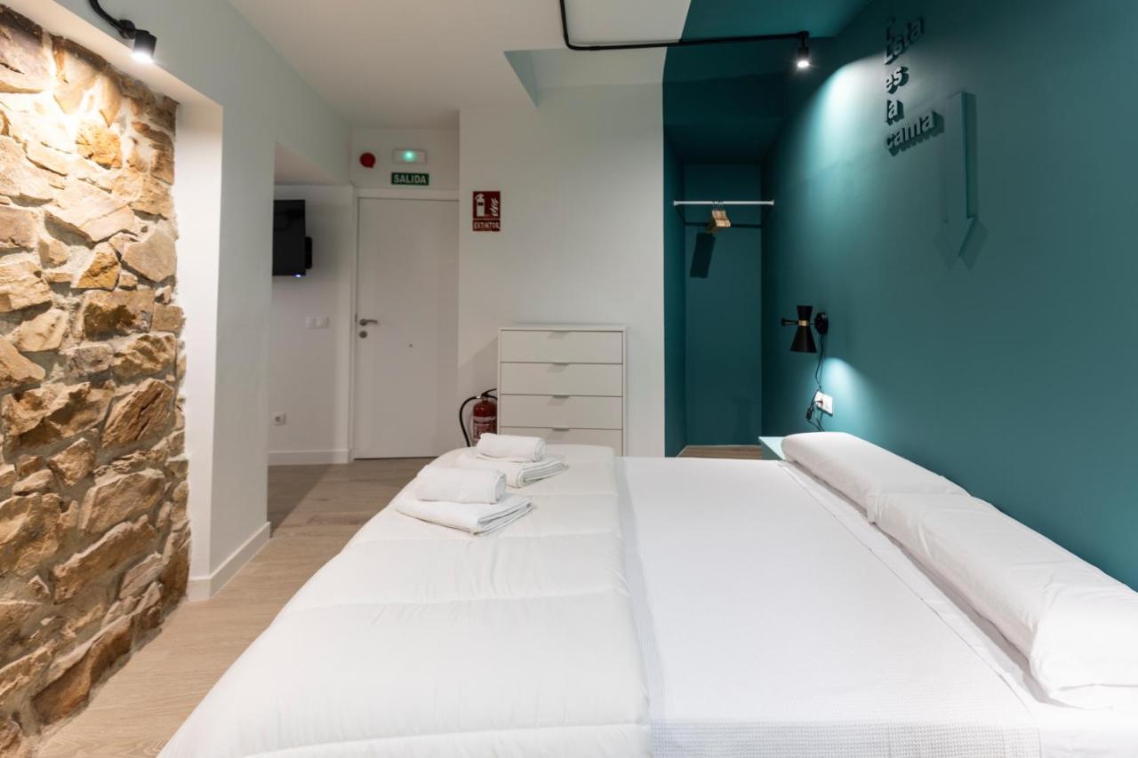 Apartamentos Turisticos De La Bernarda Caceres Bagian luar foto
